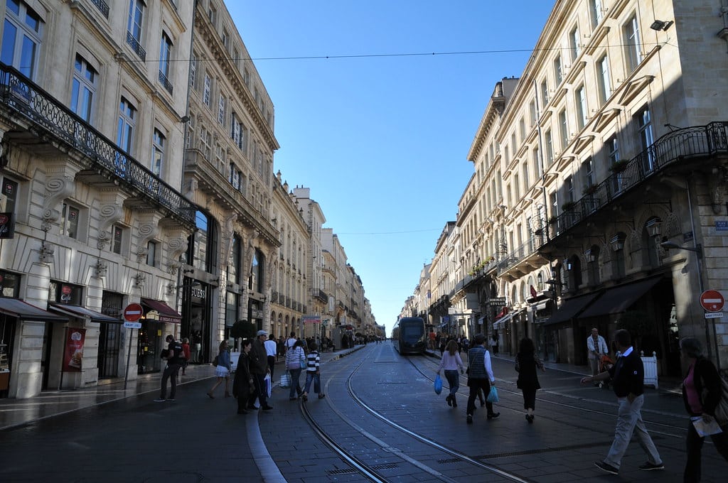 Viste-guidée-du-triangle-dor-à-bordeaux